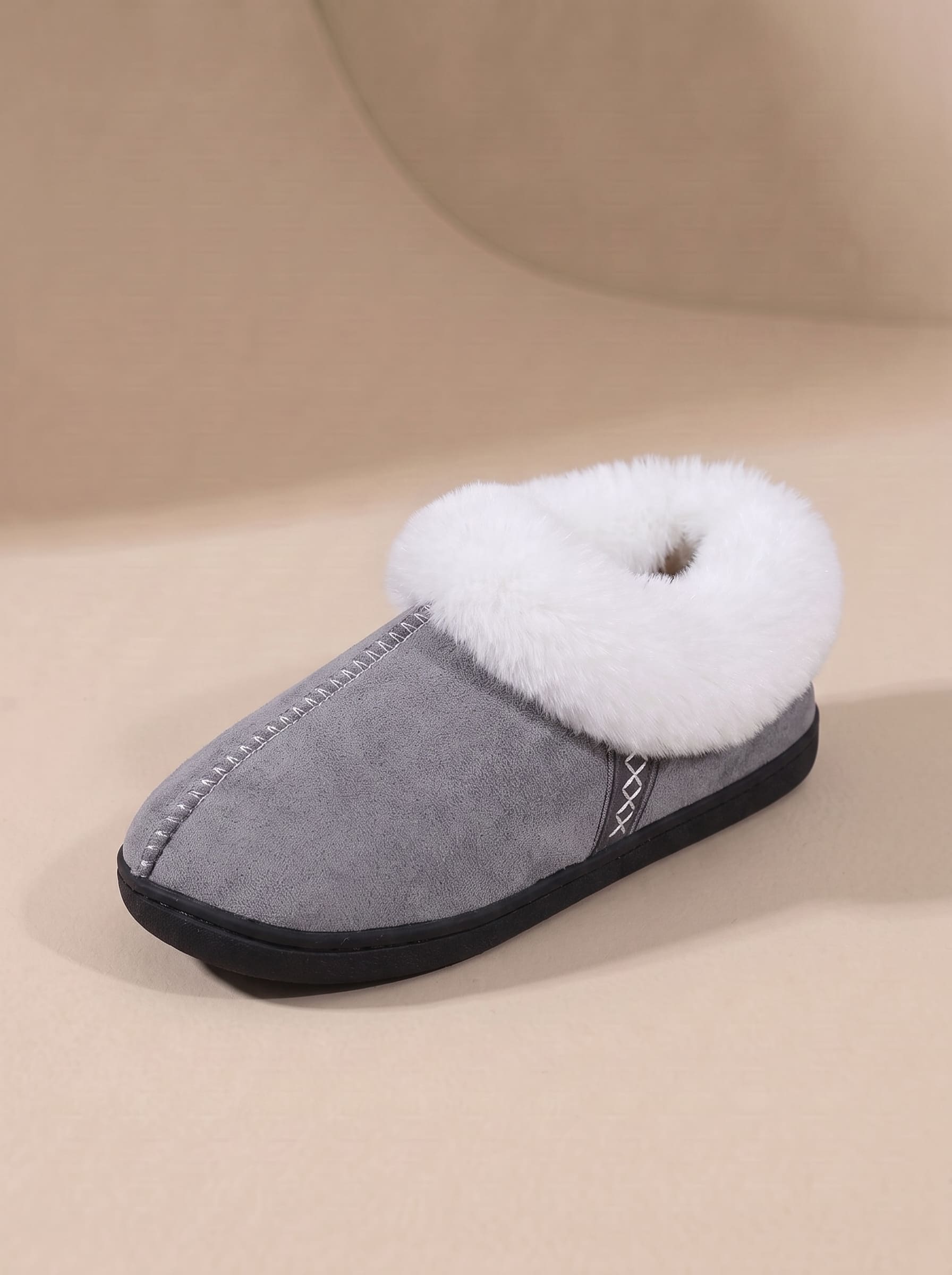 Chaussons Fourrés en Mousse à Mémoire de Forme - Mia