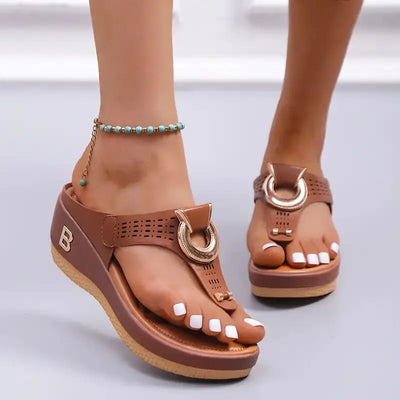 Sandales Compensées Femme – Chic, Confortables & Élégantes