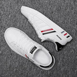 Baskets orthopédiques stylées avec semelle ergonomique